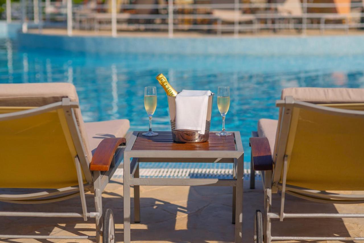 La Quinta Menorca By Portblue Boutique - Adults Only Hotel Son Xoriguer Exterior foto